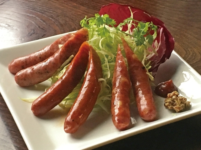 「三種の味がビールに最高」